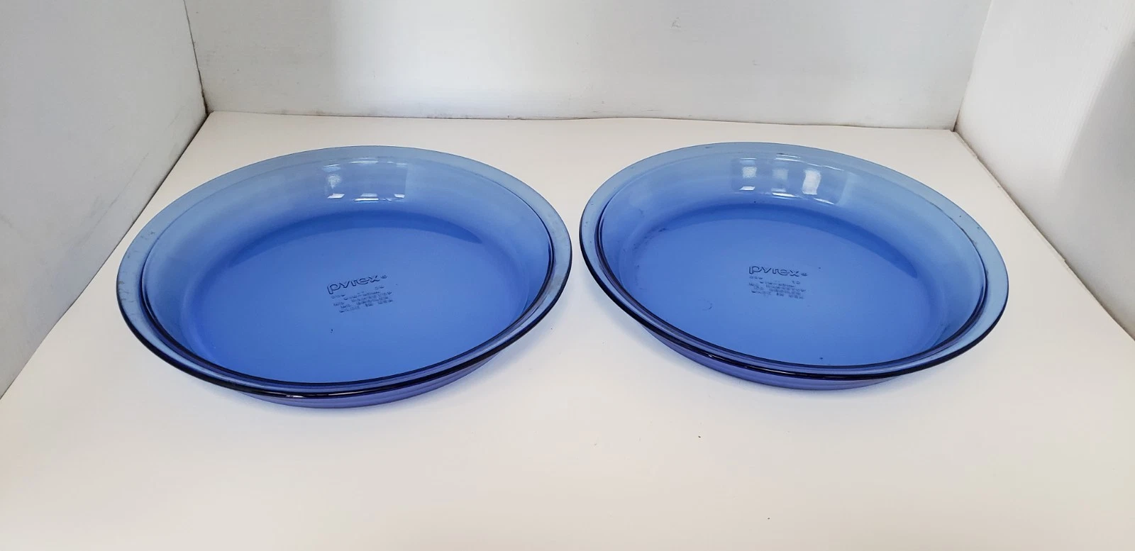 PRYEX #209 COBALT BLUE 9" GLASS PIE PLATES BAKING DISH (SET OF 2)
Opens in a new window or tab