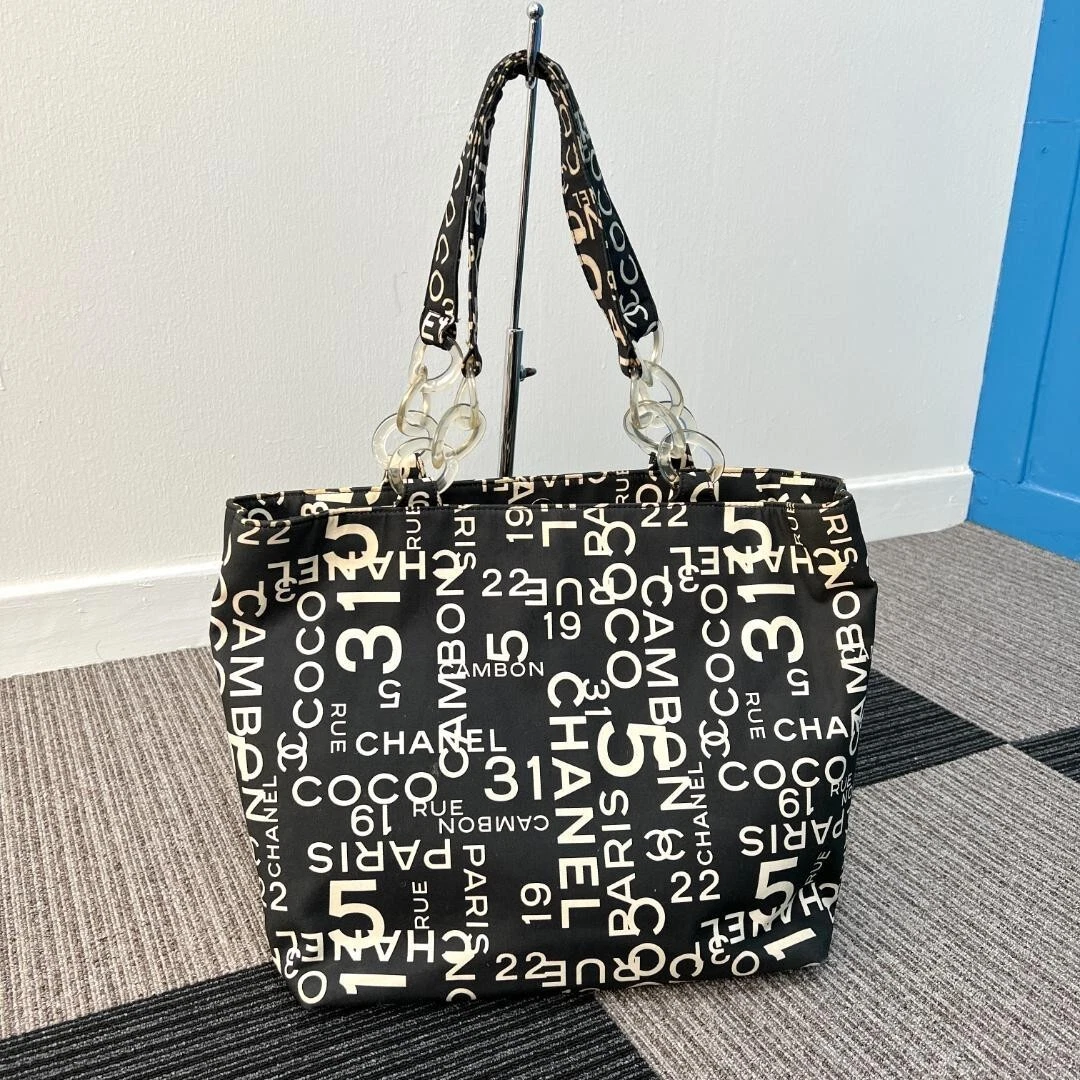 chanel canvas bag black