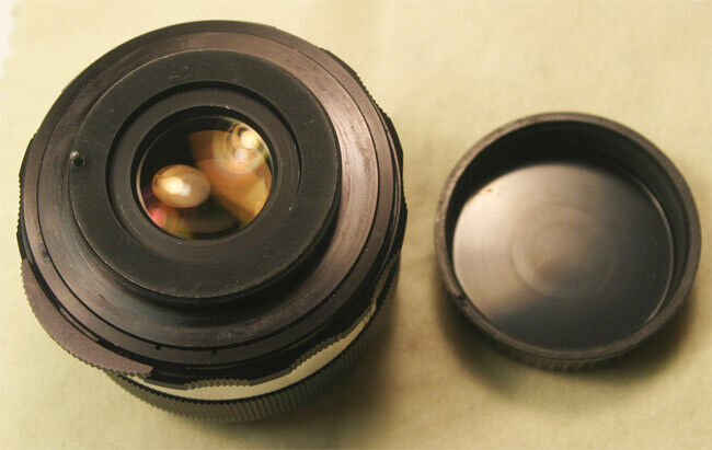 Yashica Auto Yashinon-DX 50mm 1:2 Manual Focus Lens for M42 Yashica Auto Yashinon-DX 50mm 1:2 Manual Focus Lens for M42