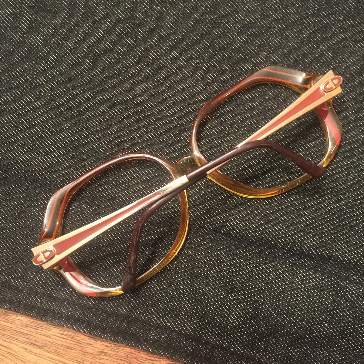 VTG CHRISTIAN DIOR CD Oversize Amber Cinnabar Gold tone Big 