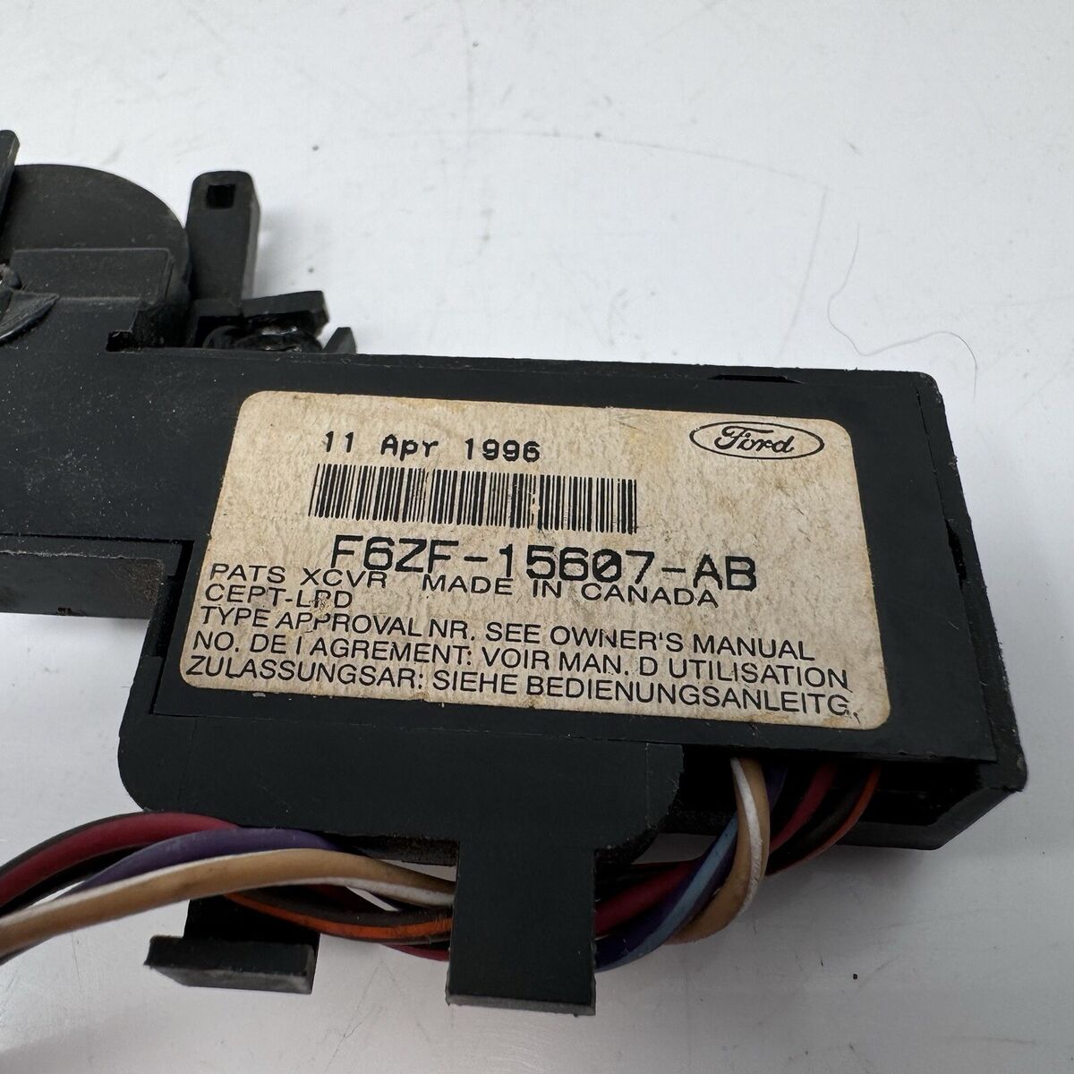 OEM F6ZF-15607-AB 96-97 Ford Mustang GT PATS Anti Theft OEM F6ZF-15607-AB 96-97 Ford Mustang GT PATS Anti Theft
