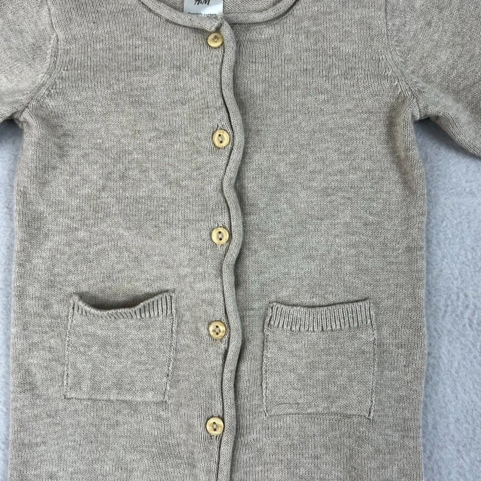 Mono H&M Mameluco Bebé PM Gris Tejido Acanalado 100% Algodón Orgánico Foto 3 de 4