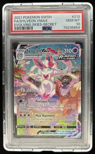 2021 Pokemon SWSH Evolving Skies Sylveon VMAX #212/203 PSA 10 GEM MINT
