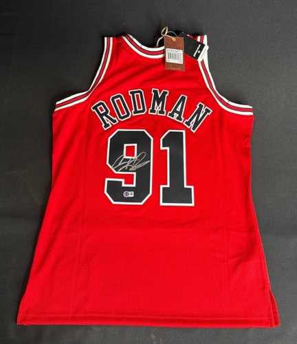 Dennis Rodman Signed Chicago Bulls Red Mitchell Ness Swingman Jersey BAS