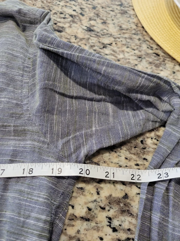 Camisa Tavik+Beach Born/Ciudad Criada Para Hombres Pequeña Gris Rayas Botones Foto 4 de 4