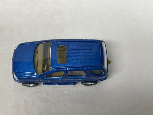MATCHBOX MBX LOOSE RUBBER TIRES THE OSBOURNES LOT OF 4 JEEP ML 430 S500 LIMO - Picture 12 of 19