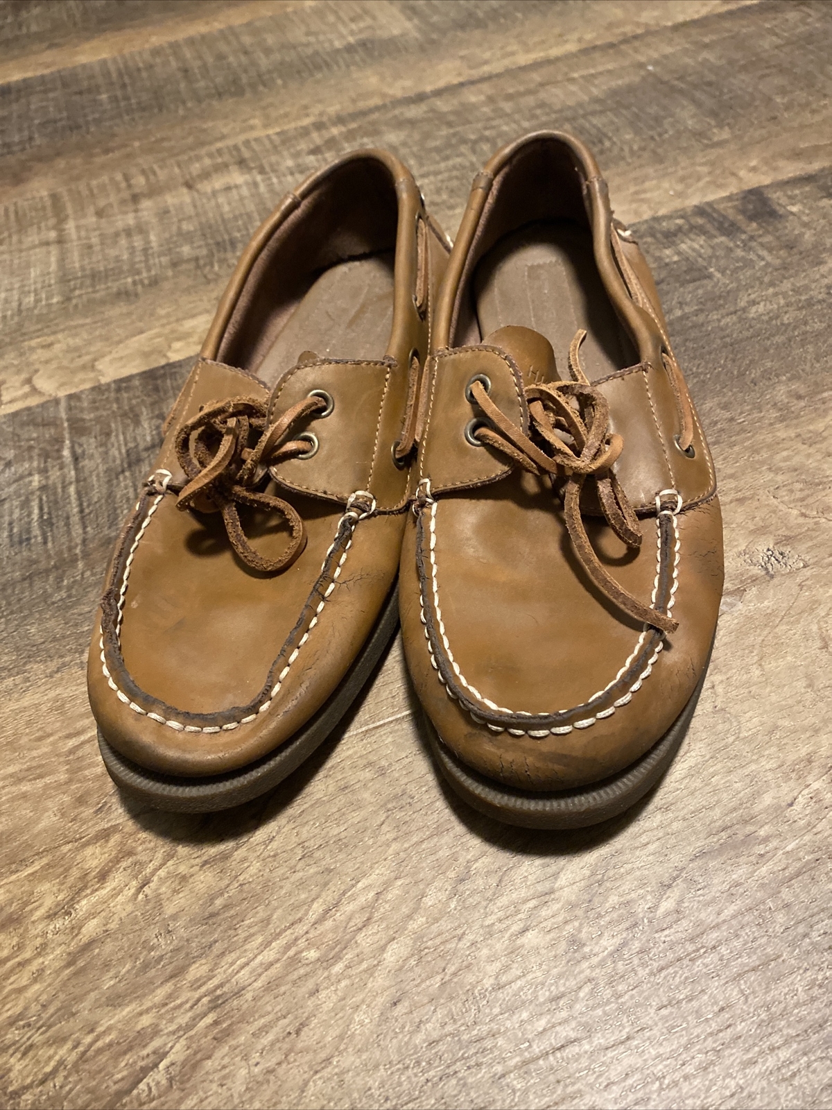 tommy hilfiger boat shoes