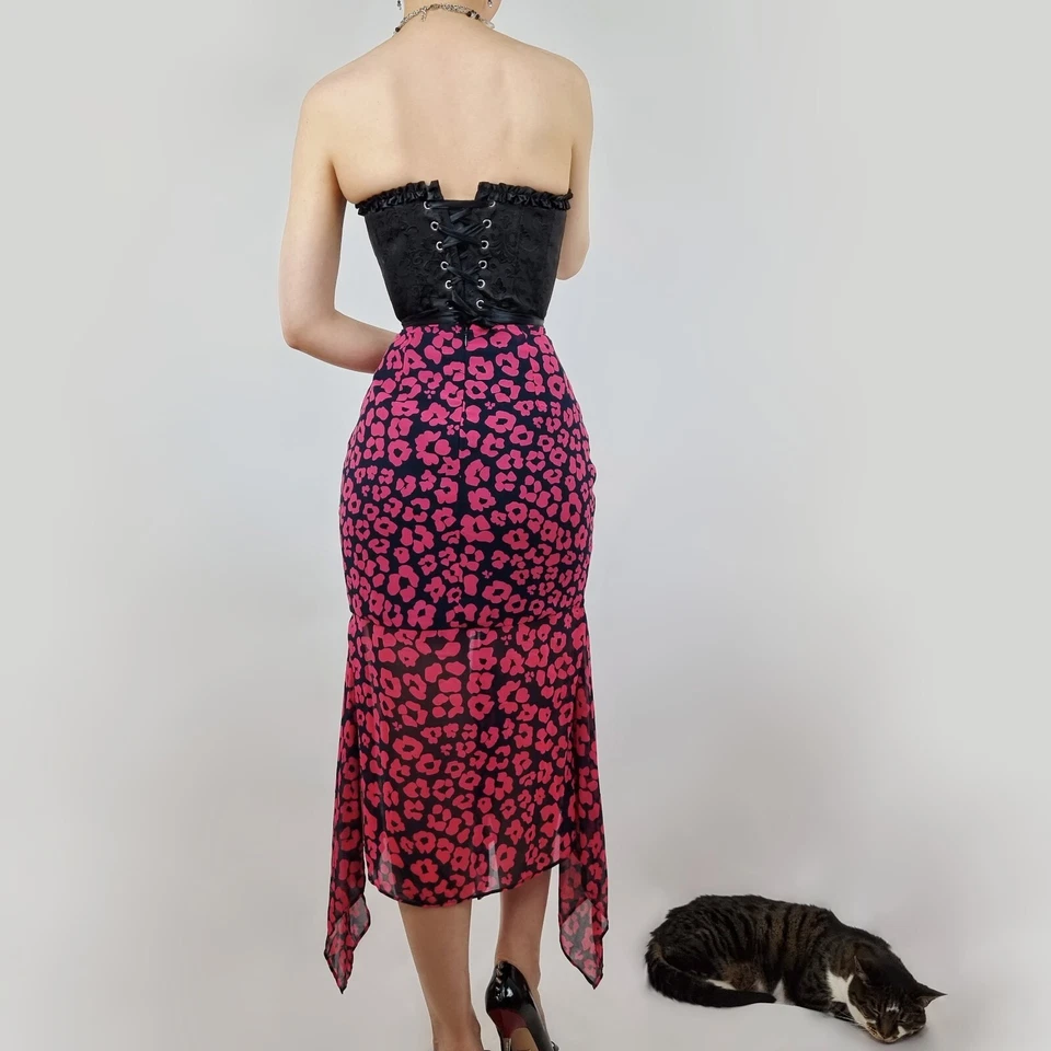 C/MEO COLLECTIVE SO SETTLED PINK NAVY FLORAL PRINT HANKERCHIEF MIDI SKIRT $145 - Image 4 of 4