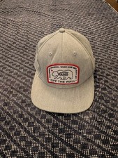 vanns off the wall adjustable hat