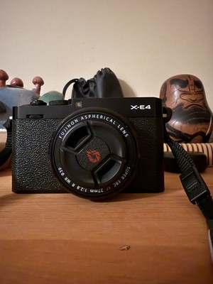 Fujifilm X-E4 26.1MP Mirrorless Digital Camera - Black