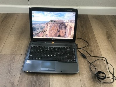 Acer Aspire 4730Z 14.1'' Intel Pentium Dual T3400 2.16GHz 4GB RAM 240GB SSD Win10