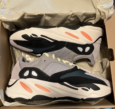 YEEZY 700 WAVE RUNNER - SIZE 7.5M