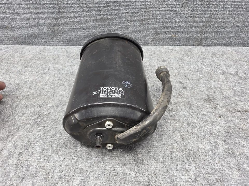 LEXUS 1992-1997 SC300 SC400 OEM FILTRO DE COMBUSTIBLE EVAPORADOR BOTE DE CARBÓN Foto 3 de 4