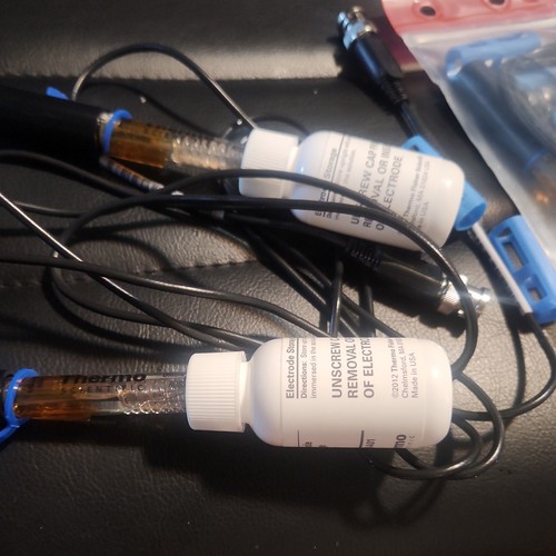 Thermo Scientific Orion 2211S Storage Solution + Tool, 2 Probes