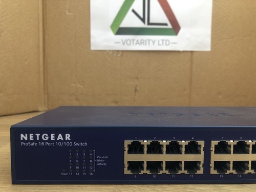 Netgear JFS516V2 + zasilacz brytyjski Netgear Prosafe 16-portowy przełącznik Fast Ethernet - Zdjęcie 2 z 6