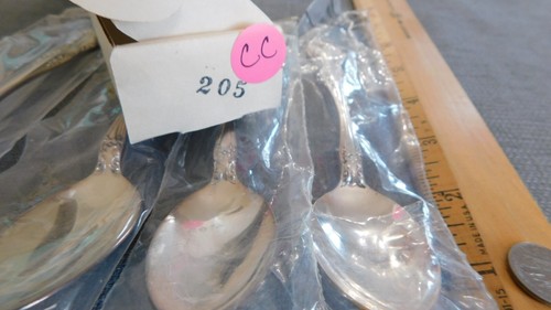 Vtg Reed Barton Princess Heritage Silverplate Flatware Teaspoons #CC - Picture 7 of 7