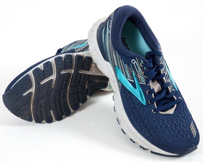 brooks adrenaline gts 19 size 6.5