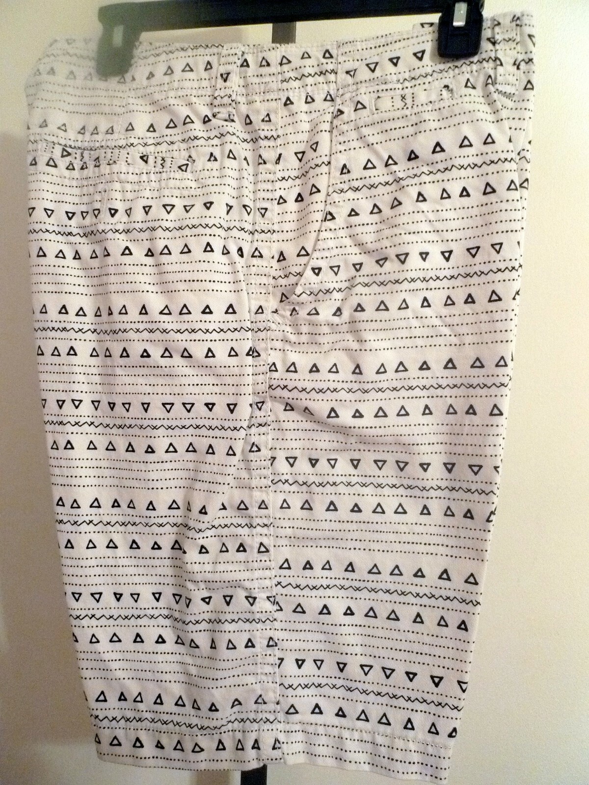 Picture 2 of 3
