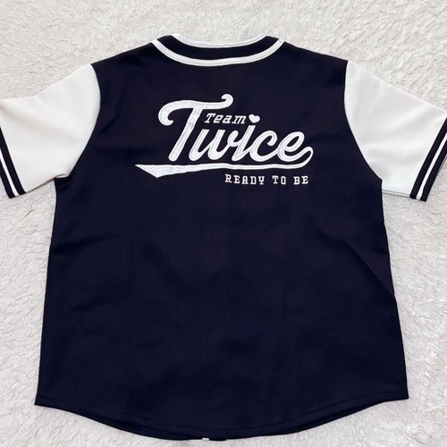 TWICE 5TH WORLD TOUR 'READY TO BE' IN JAPANMOMO uniform shirt - Picture 2 of 2