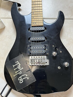 Hamer 1990's Slammer Black KOREAN Vintage Guitar, Fender Gig Bag