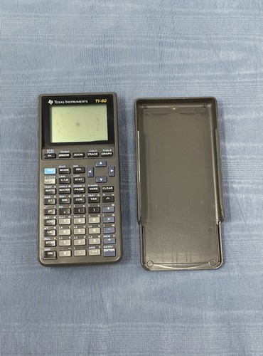 Texas Instruments TI-82 Black Graphing Calculator With Cover Working Tested - Picture 5 of 15