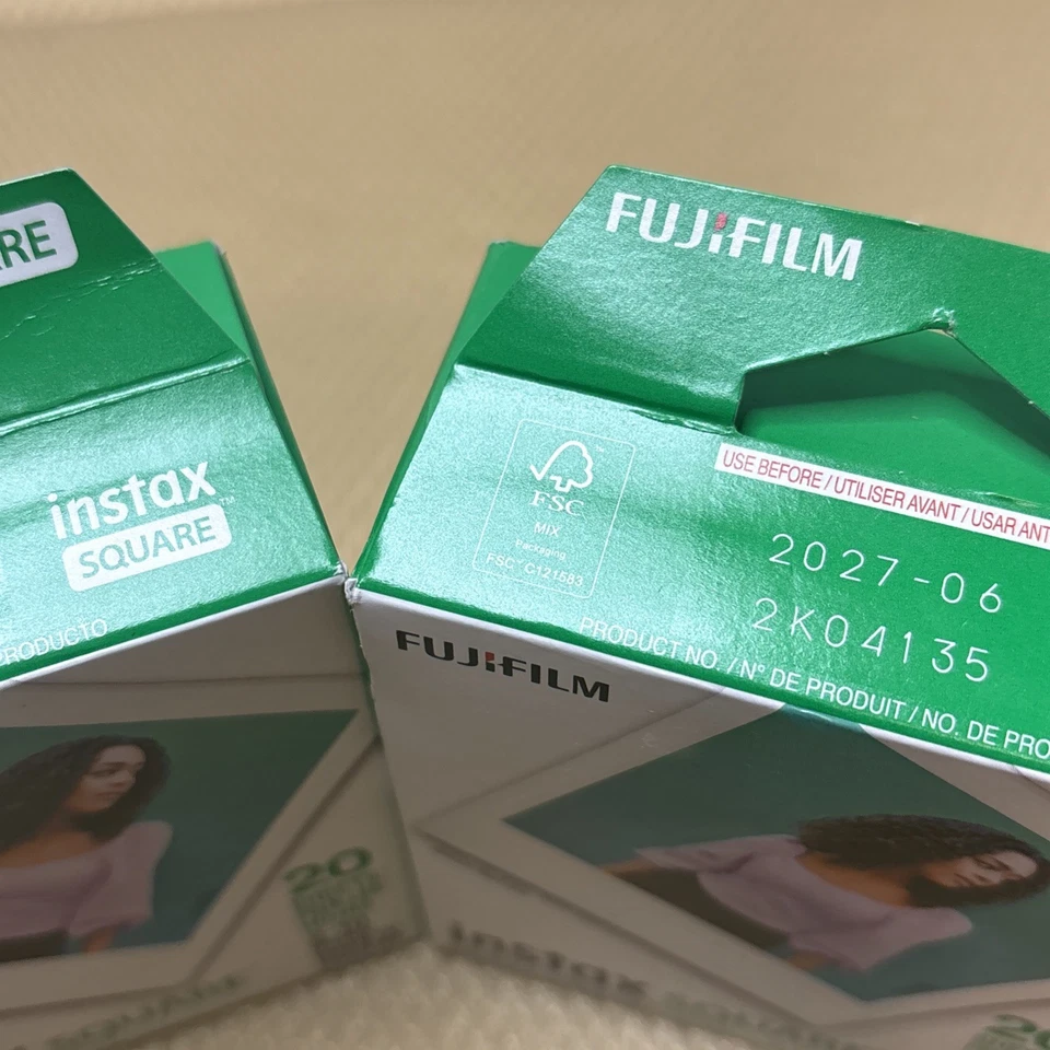 Fujifilm instax Square Instant Film (20 Exposures) Exp 2027 4 Boxes Lot - Image 3 of 4