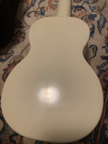 Ohana Ukulele Case + Instrument Mountain ukelele - Picture 7 of 14