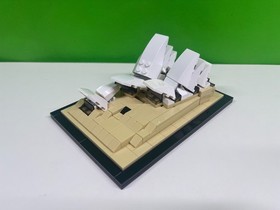 LEGO Architecture Sydney Opera House [21012]