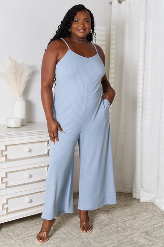 Basic Bae Full Size Spaghetti Strap V-Neck Jumpsuit - 第 18/33 張圖片