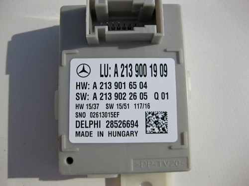 Mercedes-Benz A2139001909 LED lighting control unit "Ambiente" E-C... - Picture 3 of 4