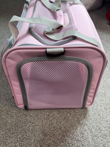 PETSFIT Large Soft Pet Carrier for Dogs & Cats (50x33x33cm) - Extendable, Foldab - Picture 2 of 10