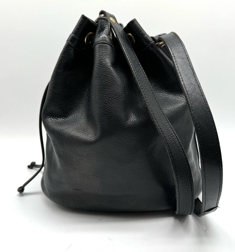 Bolsa balde vintage Longchamp cordão couro preto estilo equestre França - Imagem 2 de 4