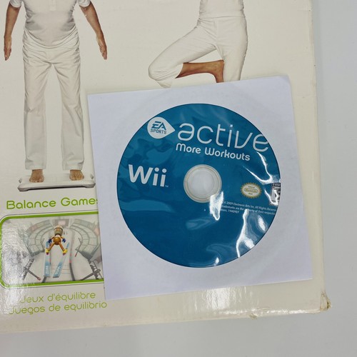 Nintendo Wii Fit Plus Balance Board and Game Bundle 6 Games EA Sports Active 2 - Picture 3 of 9