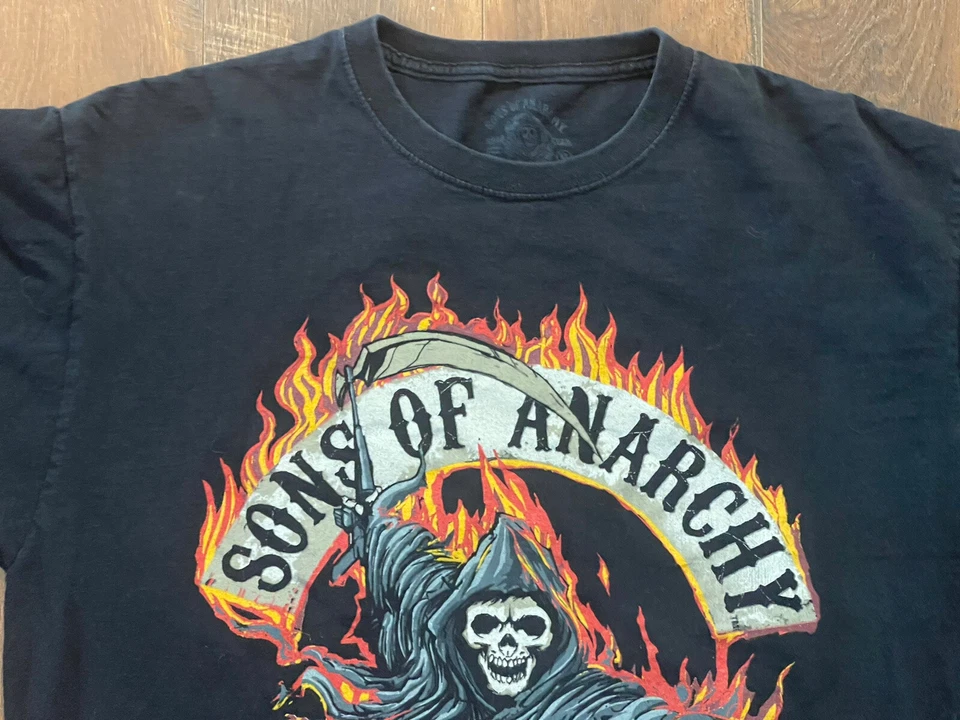 Sons of Anarchy Men's XL Road Gear T Shirt Skull Fear the Reaper Black S/S EUC - Image 4 of 4