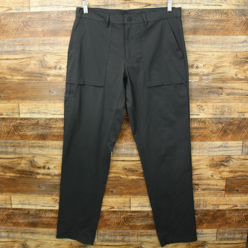 alo-yoga casual flat front yoga pants