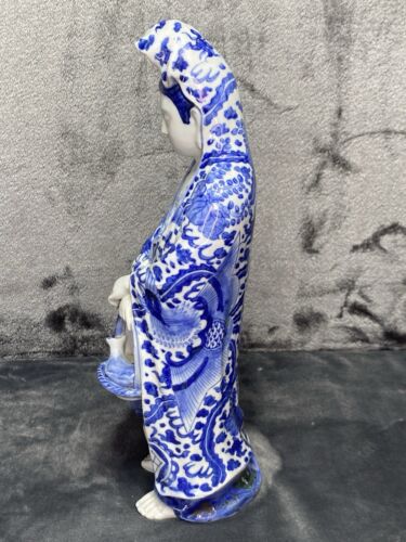 Statua vintage porcellana giapponese Guanyin Kannon Sama dipinta a mano blu Sometsuk - Foto 12 di 17