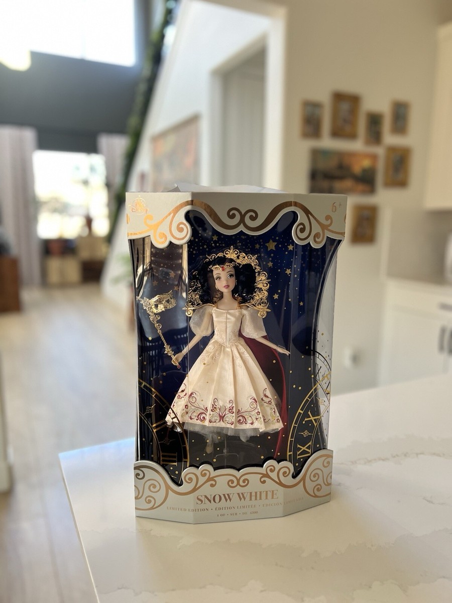 Snow White Limited Edition Doll 白雪姫　ドール Snow White Limited Edition Doll - Saks Fifth Avenue - Prod