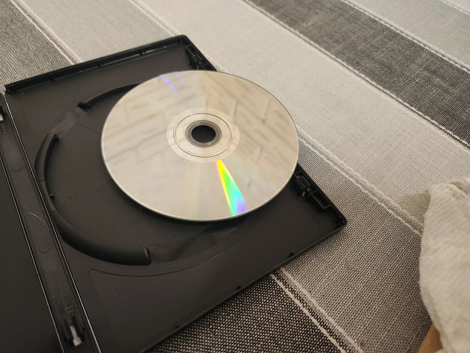 Bee Movie DVD Jerry Seinfeld Renée Zellweger DreamWorks 2007 - Image 4 of 4