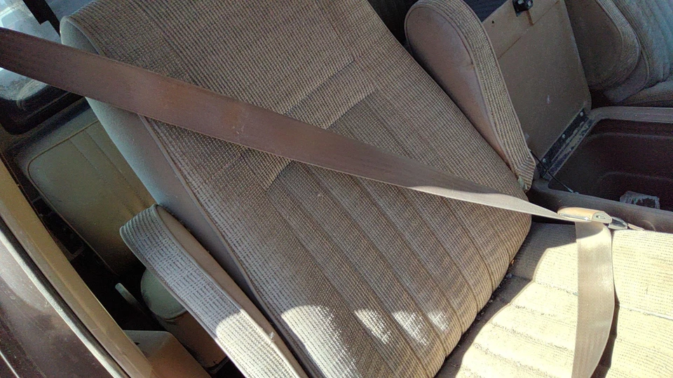 1988 Ford F150 Passenger Right Front Seat Belt Retractor Oem Shoulder Tan - Изображение 3 из 4