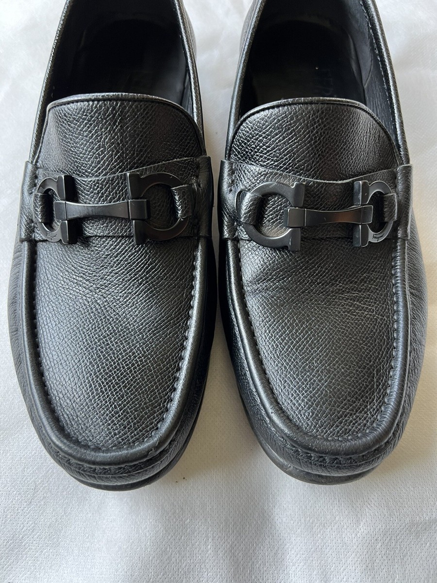 Salvatore Ferragamo Classic Gancini Loafers Shoes 6.5 wide Salvatore Ferragamo Classic Gancini Loafers Shoes 6.5 wide