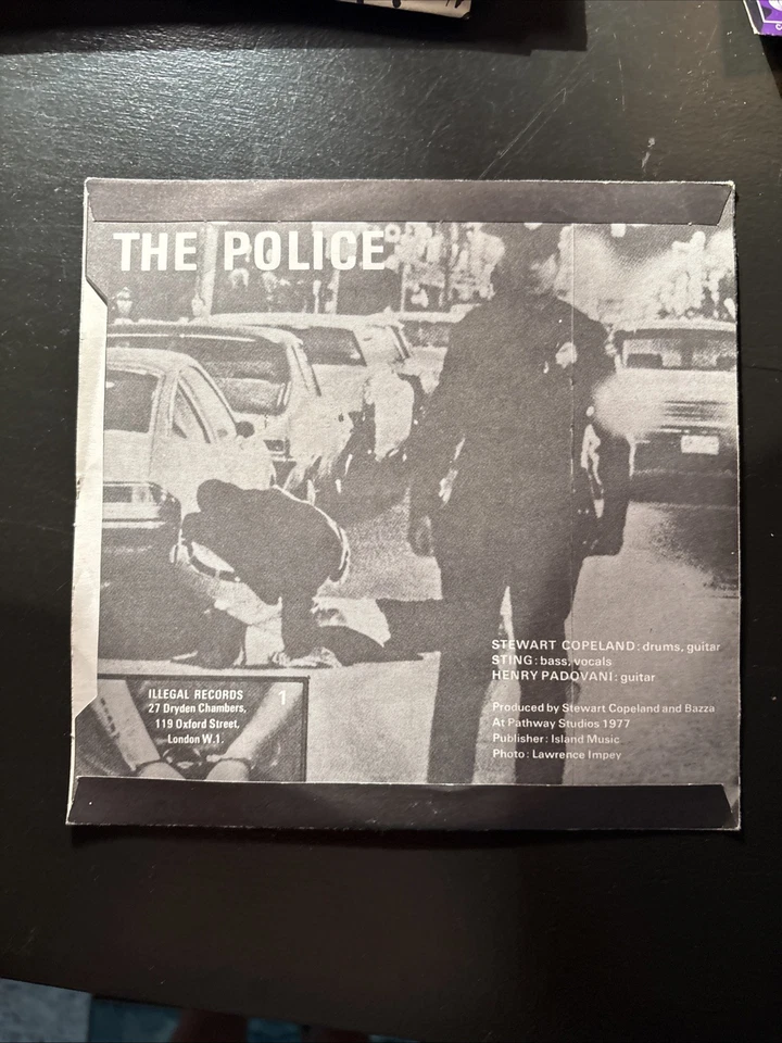 THE POLICE - FALL OUT / NOTHING ACHIEVING - 7" VINYL SINGLE IL 001A 1977 - Image 2 of 4