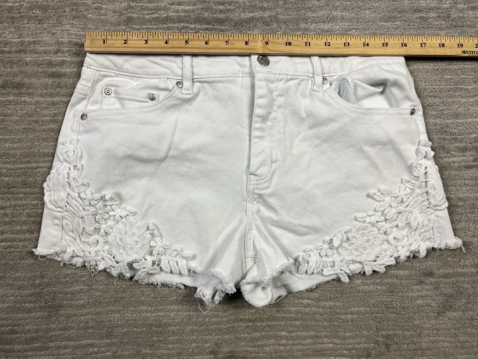 Pantalones Cortos Almost Famous Juniors 13 Blanco Corte Mezcla de Algodón Bordados Foto 4 de 4