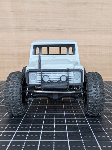 Axial SCX24 1/24 Land Rover Defender (145mm) Scale Body RC Crawler Truck - Picture 10 of 13