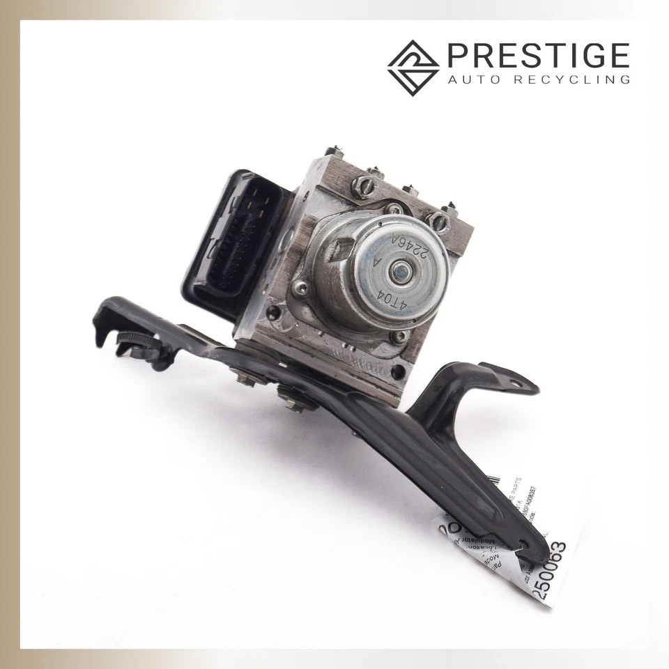 2015 Honda ACCORD 2.4L Cpe AT ABS bomba sistema de freio antibloqueio 57110-T3L-A22 fabricante de equipamento original - Imagem 2 de 4