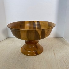 Vintage Turned Wood Bowl On Pedestal   Light Stain   Nice Color Variations