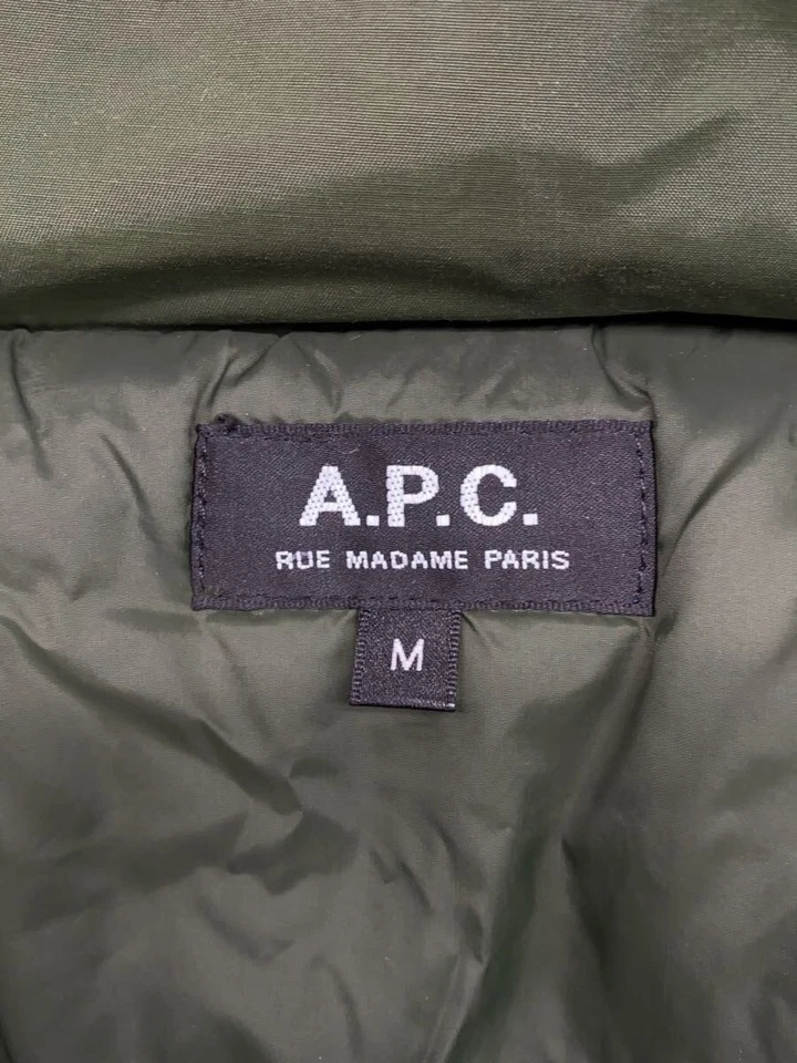 A.P.C. Chaqueta plumón caqui M usada Foto 3 de 4