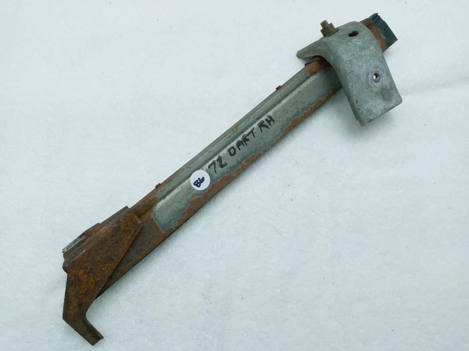 1972 DODGE DART DOOR GLASS UP WINDOW GUIDE TRACK RH RIGHT PASSENGER SIDE Foto 2 de 3