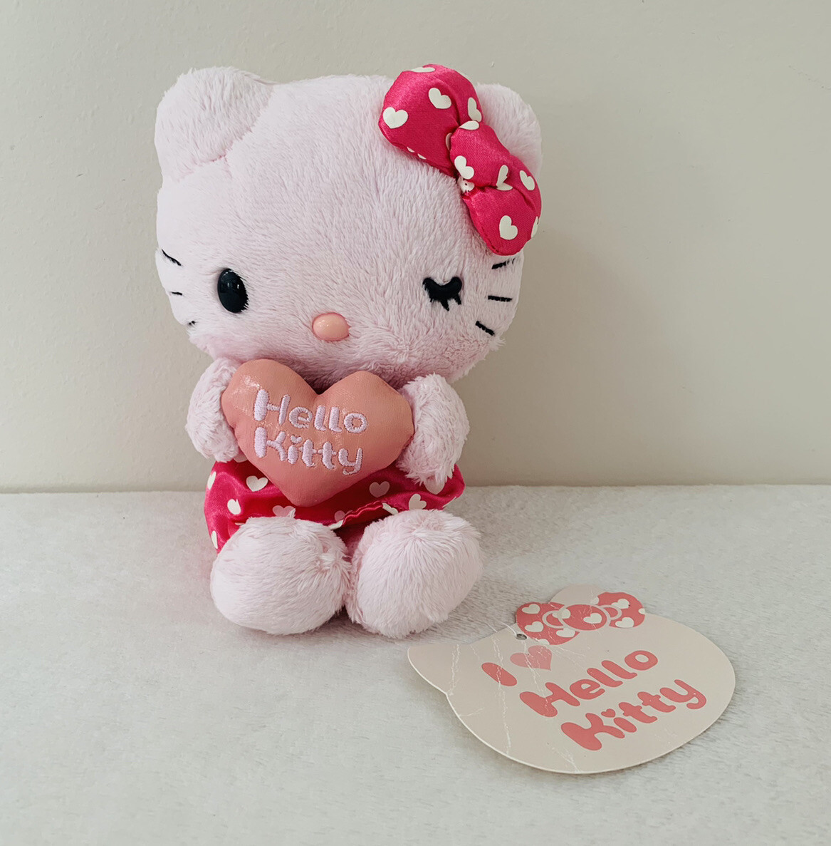 Sanrio Japan Pink I Heart Hello Kitty 8”Official Plush