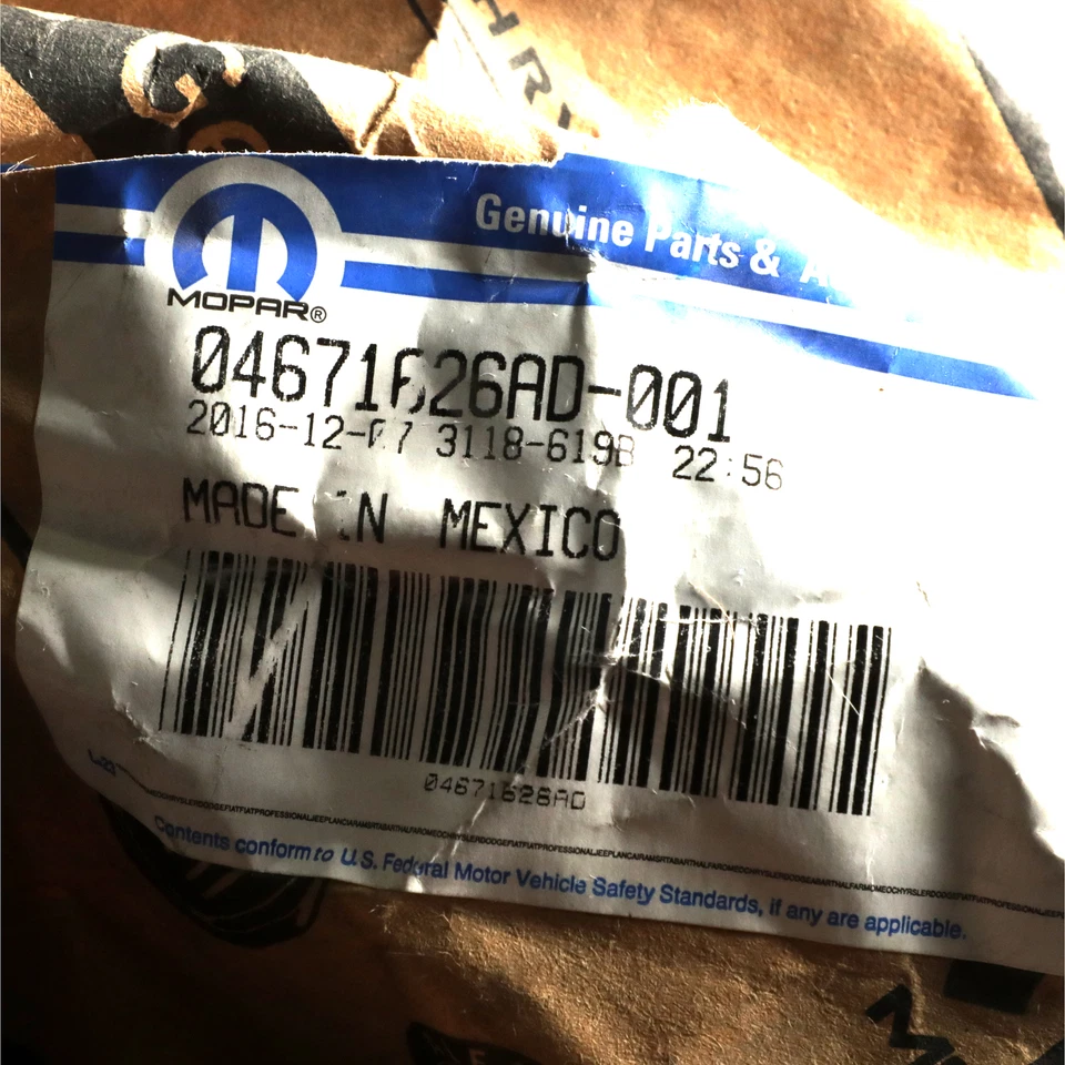 CUERPO Y CABLE ANTENA CHRYSLER PT CRUISER 2007-2010 GENUINO NUEVO MOPAR 4671626AD Foto 4 de 4