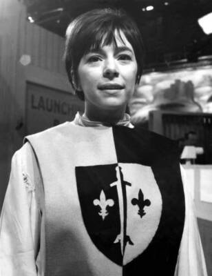 Actress Jackie Lane who plays Dodo a companion of the Doctor in th- Old Photo